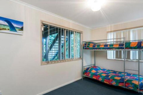 Amaroo House - SA Accommodation 2
