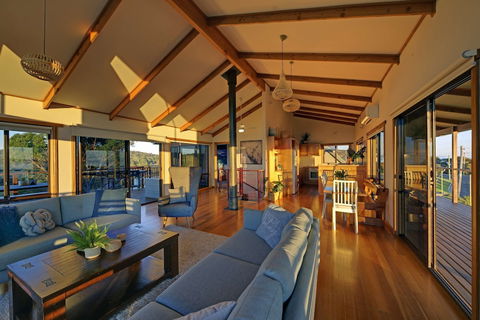 Zenith - SA Accommodation 3