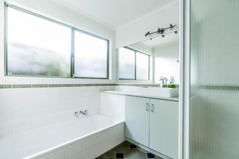 RIPPLE DREAM INVERLOCH - SA Accommodation 4