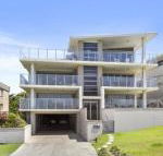 Surf 101 on Cabarita Beach - SA Accommodation