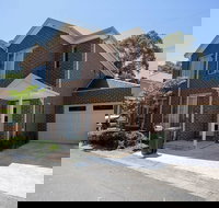 Peaceful Designer 2brleafy Mill Park - SA Accommodation