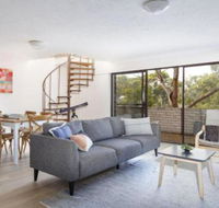 20 Booneroo  Walk To The Beach - SA Accommodation