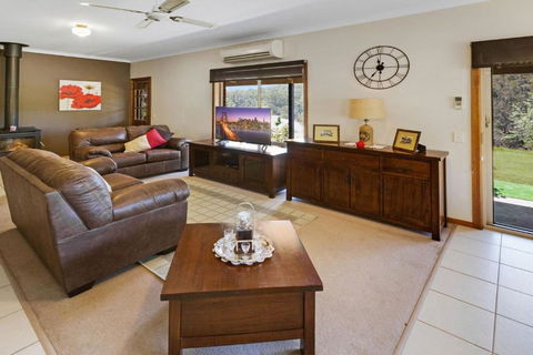 Mt Taylor Country Retreat 15 Minutes To Bairnsdale - SA Accommodation 4