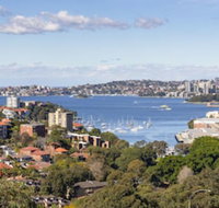 2 Bdrm North Sydney with harbour views - SA Accommodation