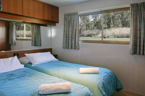 All Seasons Houseboats - SA Accommodation 4
