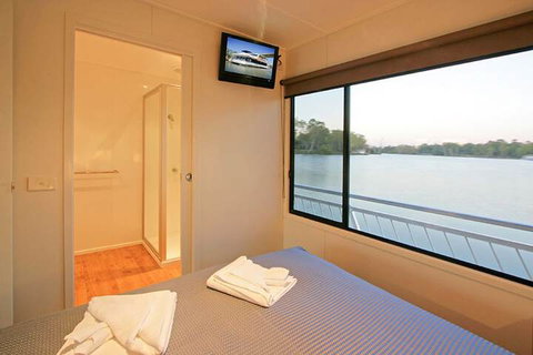 All Seasons Houseboats - SA Accommodation 1