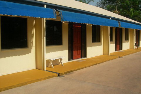 Ash Palms Motor Inn - SA Accommodation 5