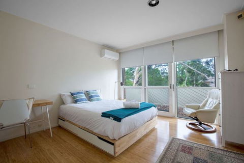 Comfy Holiday House With Pool@rosanna - SA Accommodation 6