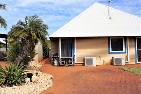 Osprey Holiday Village Unit 213 / 1 Bedroom - SA Accommodation 2