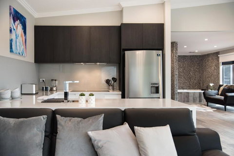 Amelia - SA Accommodation 4