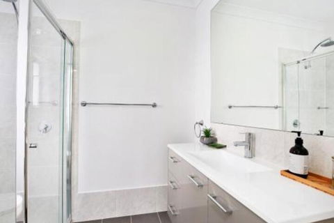 Rockwall Pet Friendly Fire Pit - SA Accommodation 2