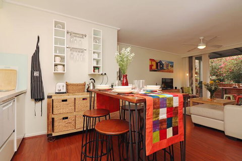 Colour Pop - Rejuvenate Stays - SA Accommodation 4