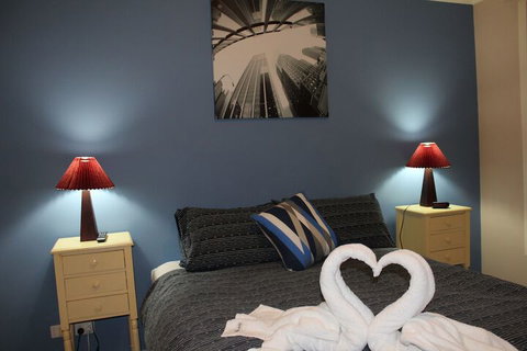 Australian Home Away At Box Hill 2 Bedroom - SA Accommodation 6