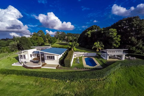 A PERFECT STAY - Byron's Brae - SA Accommodation 3