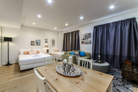 A13-darling Harbour Studio - SA Accommodation 3