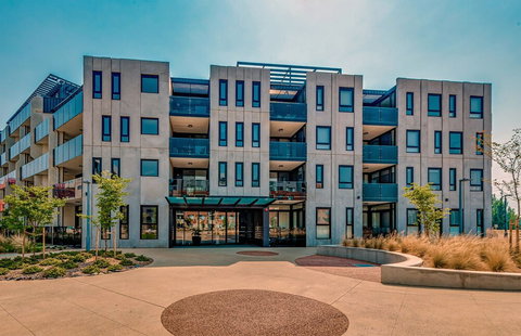 Urban Rest - Kerridge St - SA Accommodation 1