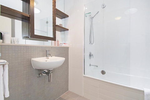 AquawatersatBelongil - SA Accommodation 5