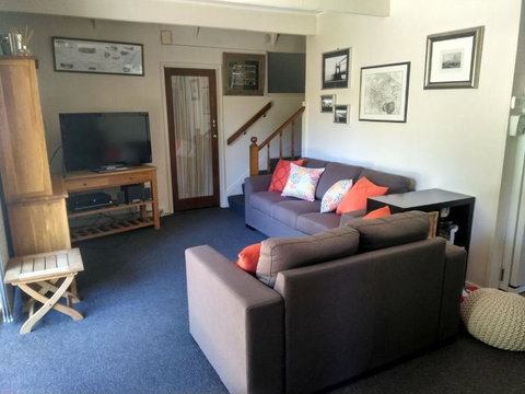 Ageri Holiday House - SA Accommodation 1