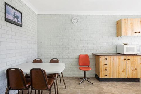 Apollo Unit 31 - SA Accommodation 2