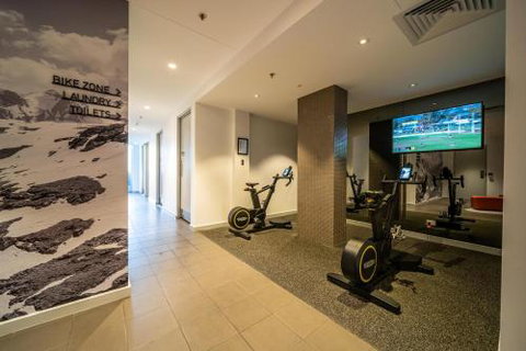 Above The Square On Hindmarsh Pool Gym Carpark - SA Accommodation 5