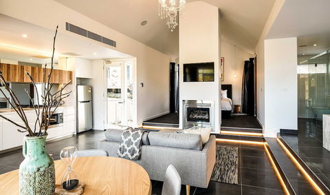 Hepburn Spa Retreat - SA Accommodation 2