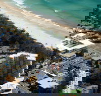 Pacific Regis Apartments - SA Accommodation