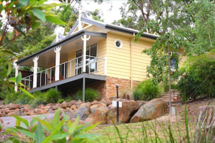 Three Bridges VIC SA Accommodation
