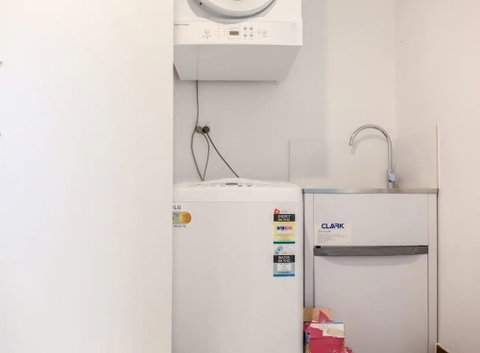 B15-darling Harbour 2 BDR Loft - SA Accommodation 0