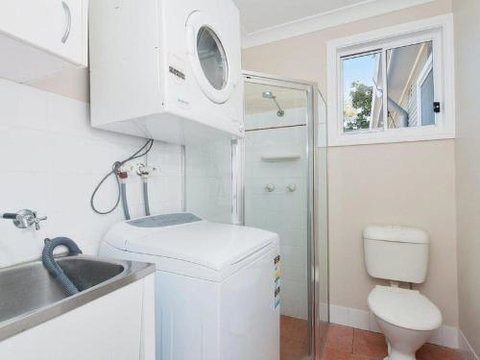 The Croft 11 Boulder Bay Rd Cosy Beach House With Aircon & Only 270m To The Beach - SA Accommodation 6