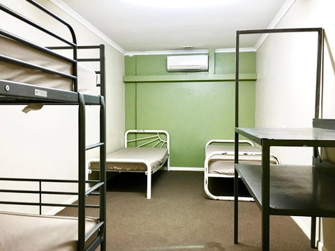 Bigfoot Backpackers - SA Accommodation 6