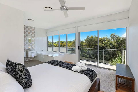 Northshor-Ultimate Beach House - SA Accommodation 6
