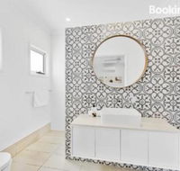 Mudjimba Island Beach House - SA Accommodation
