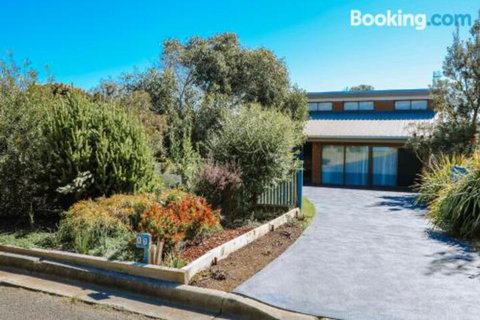 Banksia Beach House - SA Accommodation 5