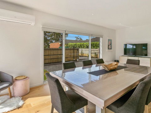 Absolutely Beach - SA Accommodation 1