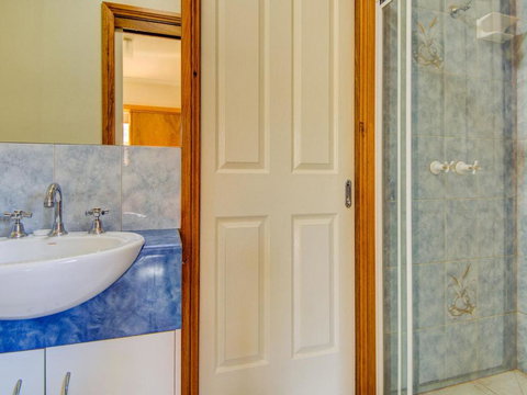 Albert Park - SA Accommodation 4