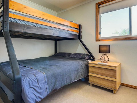 Albert Park - SA Accommodation 6