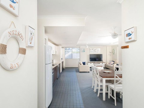 Aqua Vista At Nelson Bay - SA Accommodation 2