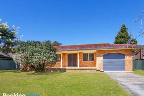 Perrumba Street Cottage - SA Accommodation 5