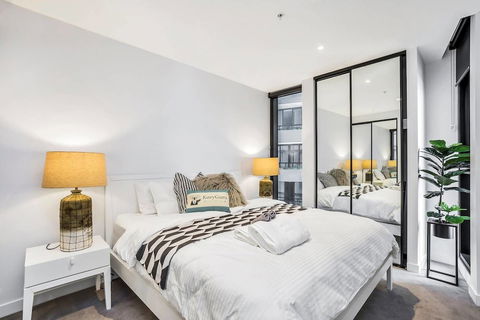 FV Iconic Designer APT, Parking, Near CBD Qfv147-14 - SA Accommodation 5