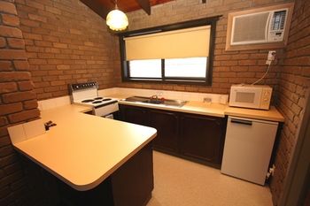 Comfort Inn Goldfields - SA Accommodation 3