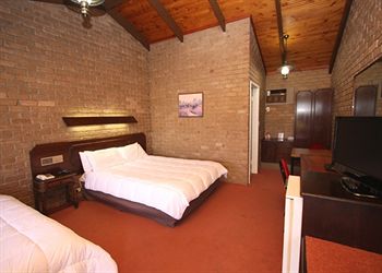 Comfort Inn Goldfields - SA Accommodation 4