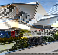 Smart Motel Bert Hinkler