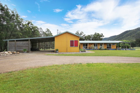 Feathertop Views And Dorm - SA Accommodation 1