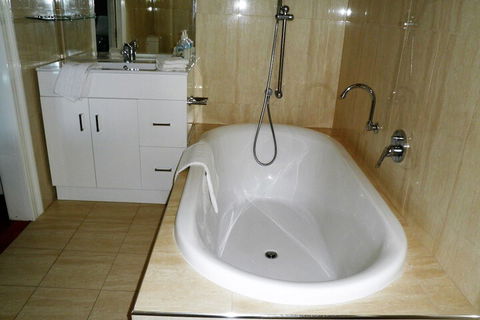 Fairbank House - SA Accommodation 4