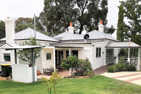 Fairbank House - SA Accommodation 1
