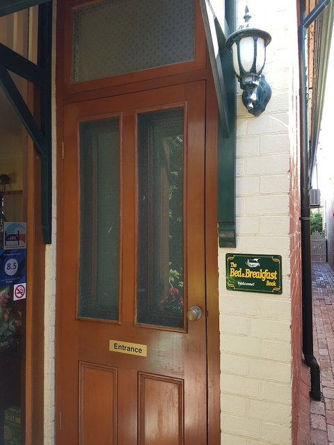 Water Bay Villa Bed And Breakfast - SA Accommodation 2