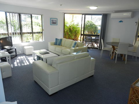 Kalua Holiday Apartments - SA Accommodation 5