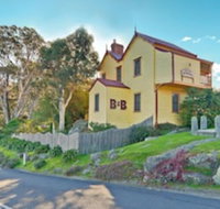 Two Story Bed  Breakfast - SA Accommodation