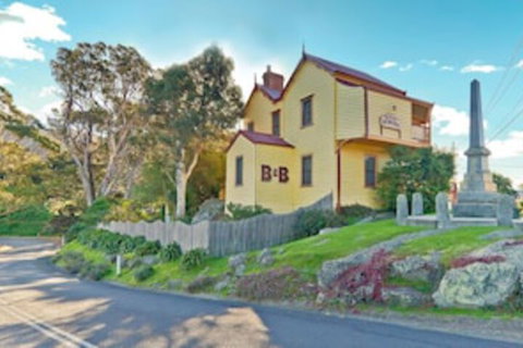 Two Story Bed & Breakfast - SA Accommodation 0