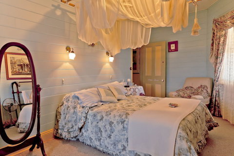 Two Story Bed & Breakfast - SA Accommodation 5